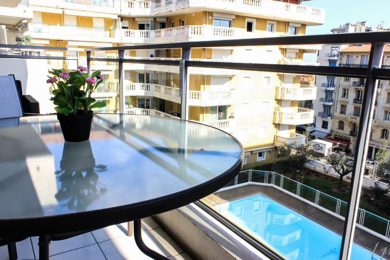 Garden View Appartement Nice Buitenkant foto